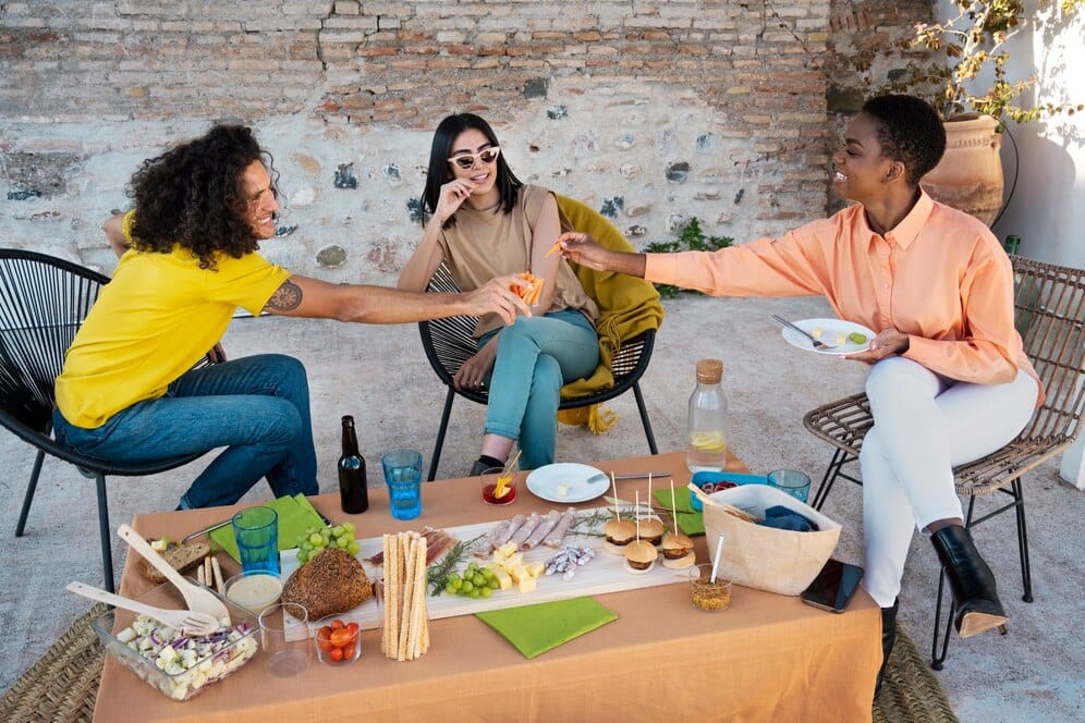 Webzine Féminin : Portraits de femmes entrepreneures inspirants à travers des interviews exclusives. Pour accroître la visibilité de votre entreprise ou partager votre parcours entrepreneur, Profilthèque vous propose une publicité unique pour promouvoir votre histoire et votre marque.